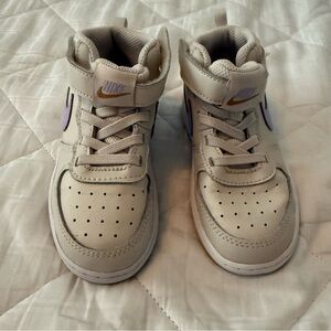 Nike Kids Beige High-Top Sneakers